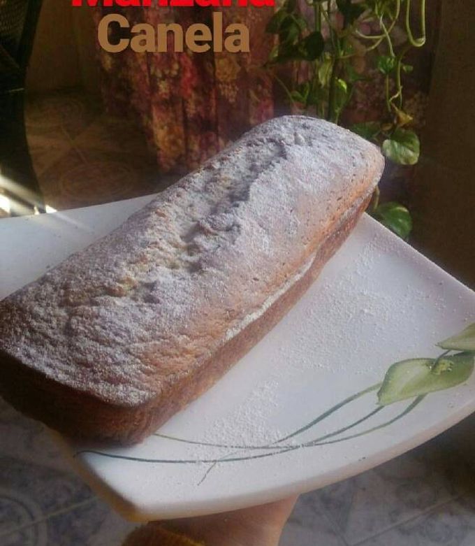 Una foto de Budín de canela y manzana 🍎