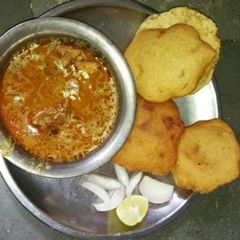 Chicken curry A picture of Chicken curry.