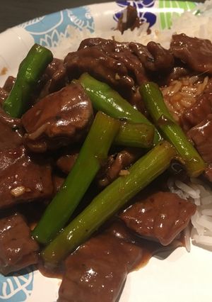 A picture of Asian Beef and Asparagus.