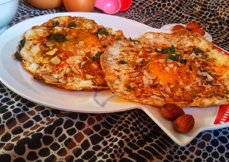 Recipe of Ultimate Almond fried Egg,🍳