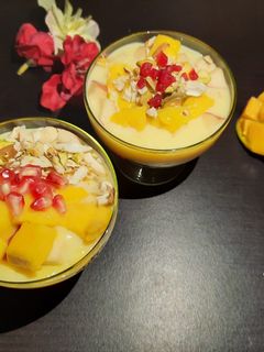 मैंगो कस्टर्ड (Mango custard recipe in hindi) रेसिपी मुख्य फोटो