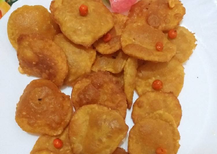 Recipe of Perfect Crispy atta papri