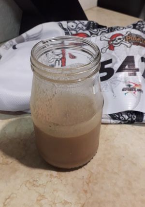 Una foto de Voy a correr..con mi licuado en la panza