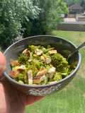 Broccoli halloumi salad