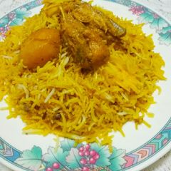 A picture of Chicken Biryani.