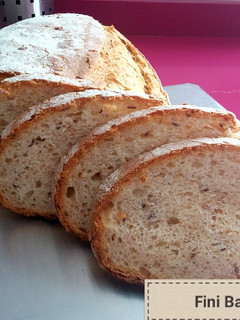Una foto de Pan batard integral 100%