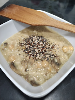 Una foto de Risotto de champiñones con garbanzos