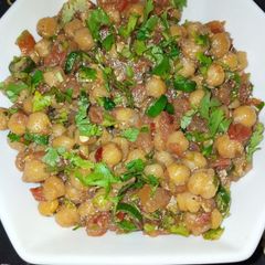 A picture of Chickpea Tomato Fry.