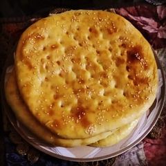 A picture of Naan.