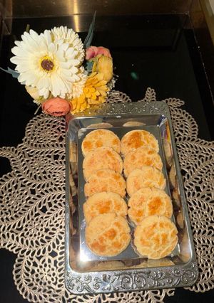A picture of Nan khatai (biscuits).
