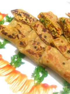 લીફાફા વેજ પરાઠા રેસીપી મુખ્ય ફોટો