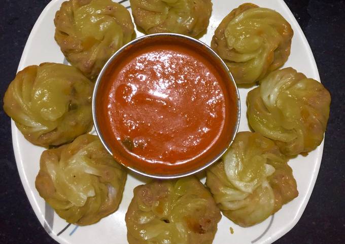 Chicken momos