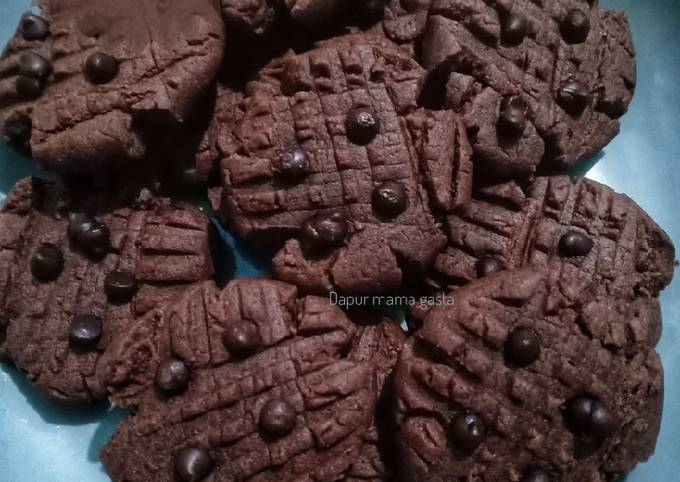 Resep Coklat cookies tanpa oven yang Sempurna