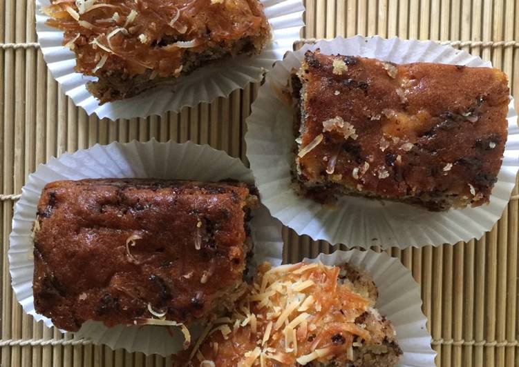 Cara Buat Eggless Banana Cake Irit Untuk Jualan