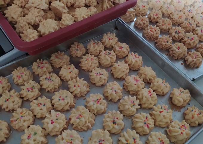 Anti Ribet, Bikin Kue Sagu keju Rumahan