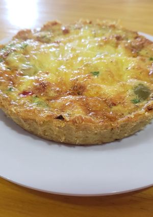 Una foto de Tarta o quiche con corteza de papa