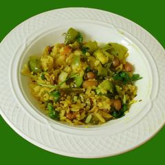 A picture of Colorful Aval/Poha Uppuma.