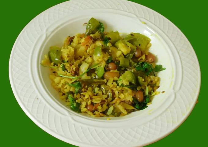 Colorful Aval/Poha Uppuma Recipe by Lakshmi Sridharan Ph D - Cookpad