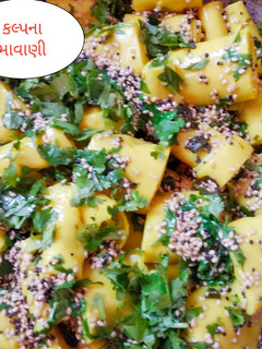 ખાંડવી (Khandvi Recipe In Gujarati) રેસીપી મુખ્ય ફોટો
