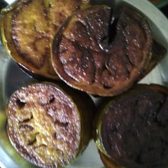 A picture of Fried brinjal.