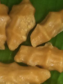 இனிப்பு பிடி கொழுக்கட்டை (Inippu pidi kolukattai recipe in tamil) செய்முறை முக்கிய புகைப்படம்