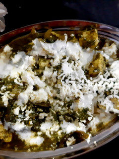 पालक पनीर (Palak Paneer recipe in hindi) रेसिपी मुख्य फोटो
