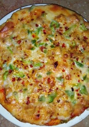 A picture of Hot and spicy pizza.