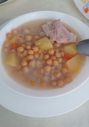 Una foto de Cocido con pollo