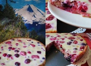 Una foto de Kuchen sureño con mix de berries, leche condensada y yogur