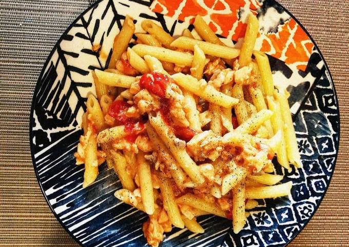 Penne con salmone della mamma