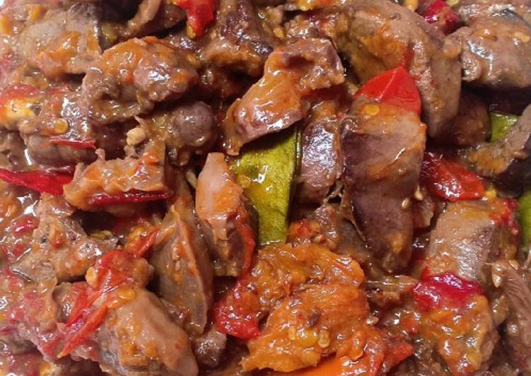 Resep Oseng Ampela ati super pedes yang Lezat