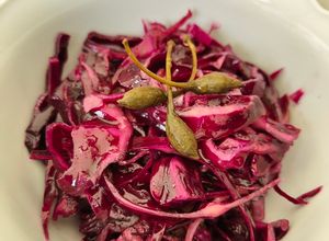Foto di Insalata di cavolo rosso in agrodolce