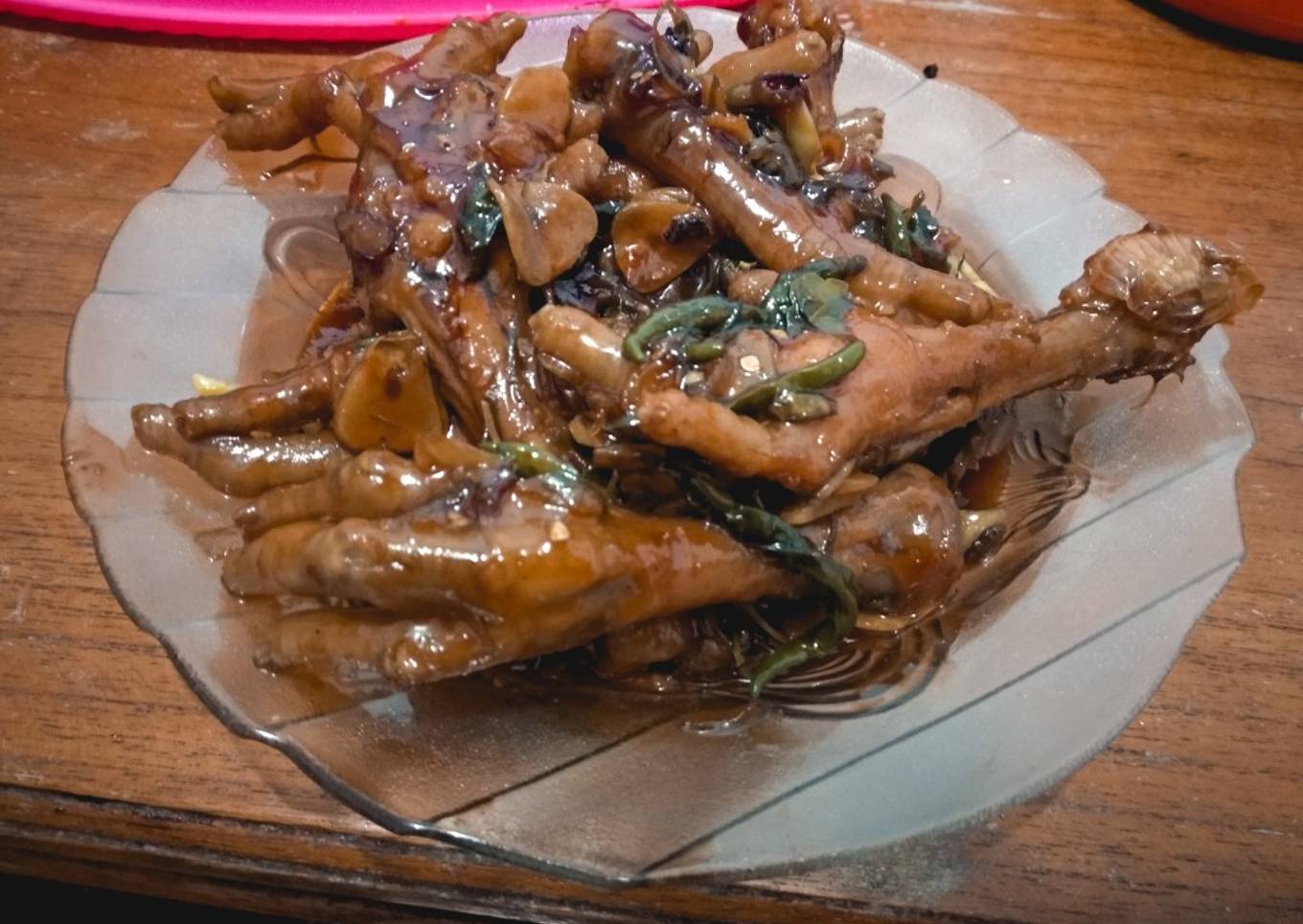 24.Ceker Pedas Sadis