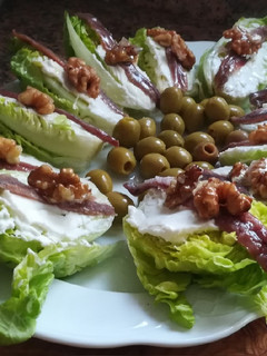 Una foto de Cogollos de Tudela con nueces caramelizadas