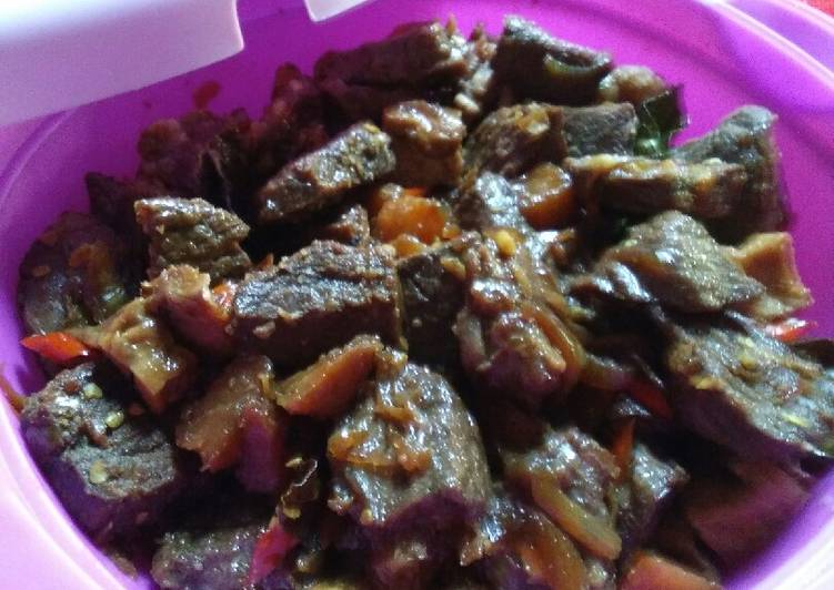 Resep Oseng oseng daging endesss by rhubhie Lezat