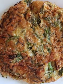 Una foto de 🇪🇸 Tortilla de espárragos silvestres 🇪🇸