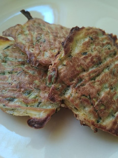 Cukkini fasírt sütőben sütve recept fotója