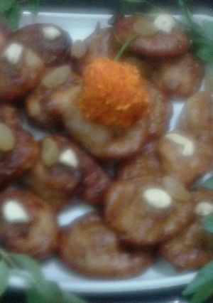आटे के गुलगुले (Aate ke gulgule recipe in hindi) रेसिपी मुख्य फोटो