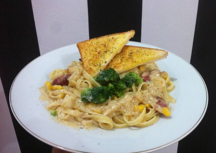 Cara Gampang Menyiapkan Fettuccine Carbonara Anti Gagal