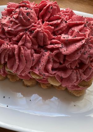 Une photo de Tiramisu 🍰betteraves 🫜🫜🫜🫜🫜🫜🫜🫜🫜🫜🫜