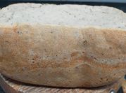 Una foto de pan de lino en panificadora