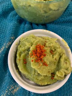 ગ્રીન મસાલા ખીચું (Green Masala Khichu Recipe In Gujarati) રેસીપી મુખ્ય ફોટો