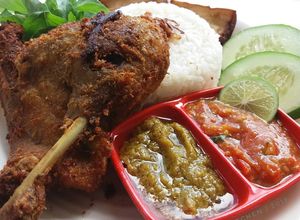 Foto resep Bebek goreng surabaya