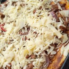 A picture of Pizza.