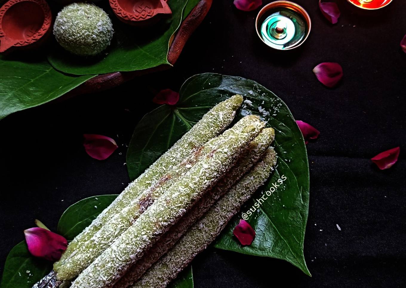 Paan coconut crackers