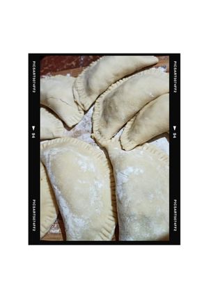 Una foto de Masa para empanada casera