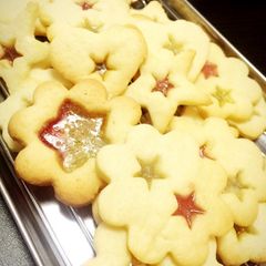 A picture of Stained Glass Cookies.
