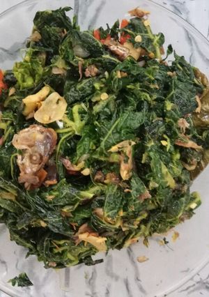 Foto resep Tumis daun pepaya with ikan asin