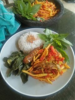 Foto resep Ayam goreng balut sambal mangga