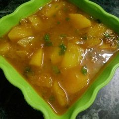 A picture of Aloo lazeez.